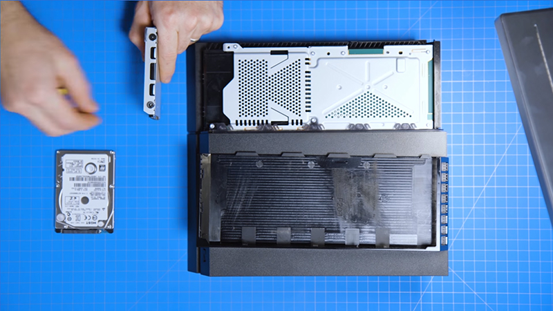 Illustration for article titled 10 Tricks to Turn You Into a PS4 Master